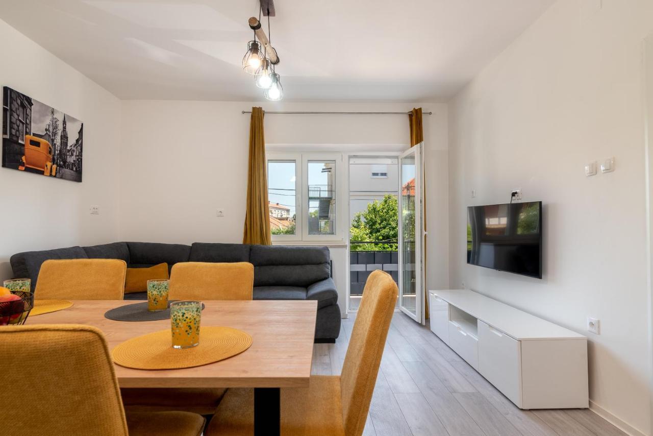 Apartman Galeb Trogir Exterior foto