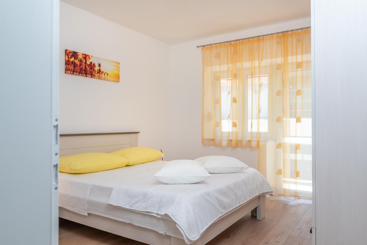 Apartman Galeb Trogir Exterior foto